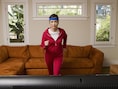 Voordeel: deze outfit kan perfect voor de tv terwijl een toffe serie speelt.