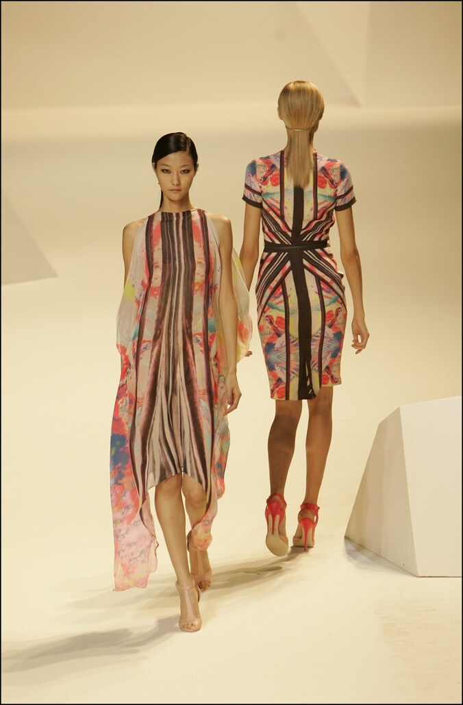 Modellen bij Elie Saab.