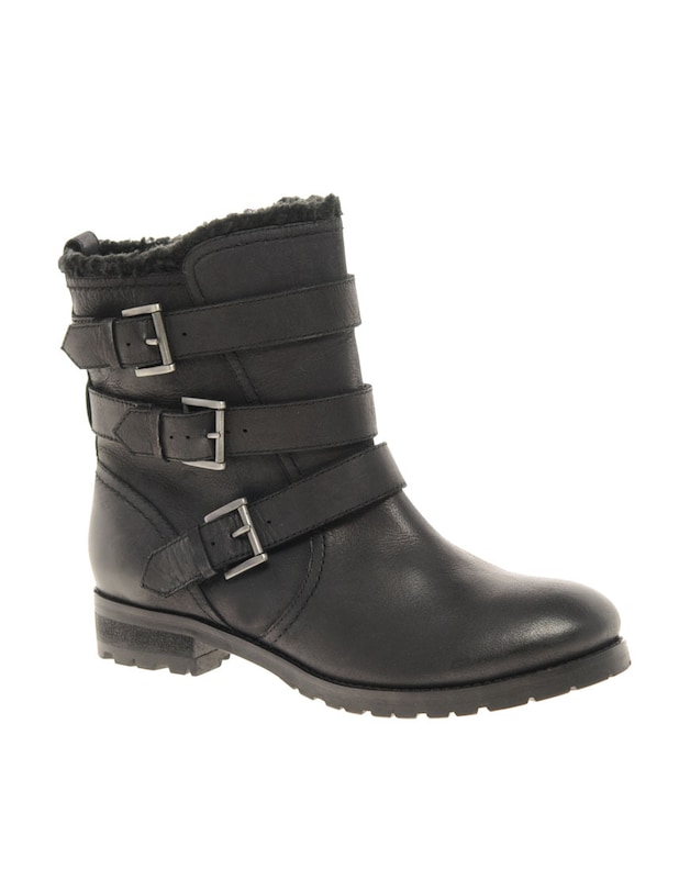 Motorlaarzen bij Asos.com.