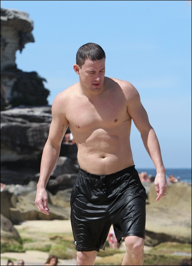 Channing op het strand in Sydney.