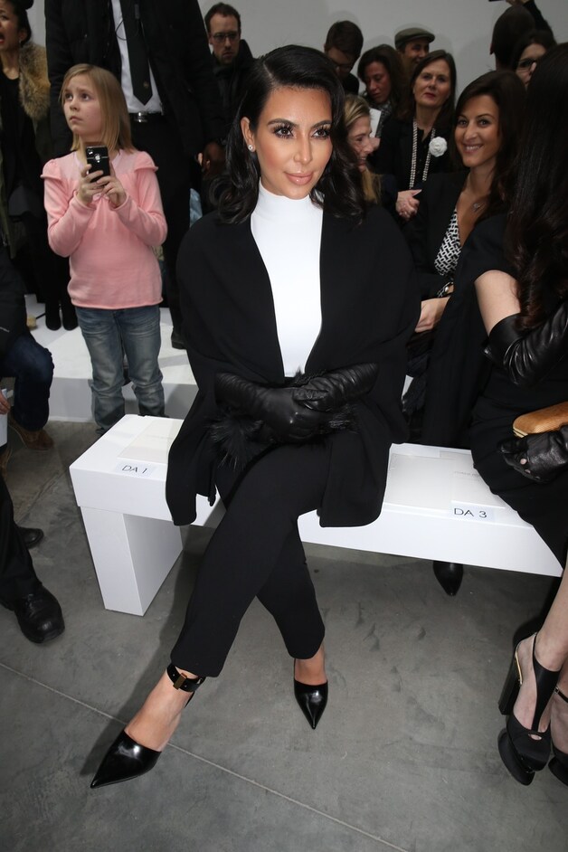 Kim op de Haute Couture Fashion Week in Parijs.