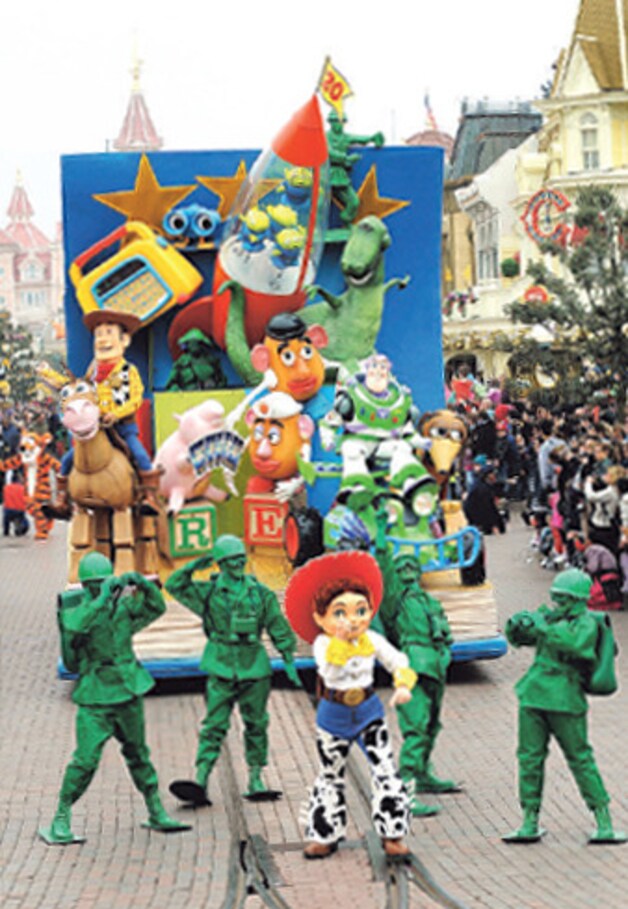 Parade in Toy Story Playland