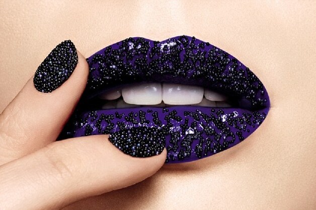 De kaviaarnagels zijn al sinds vorige zomer helemaal in. Caviar Manicure © Ciaté.