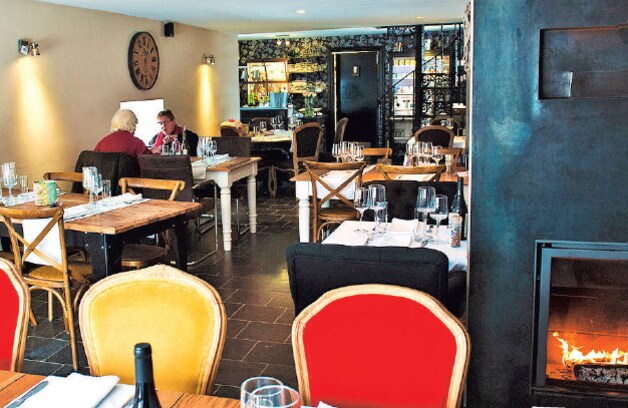 Het restaurant La Boulinière beschikt over drie romantisch ingerichte gîtes.