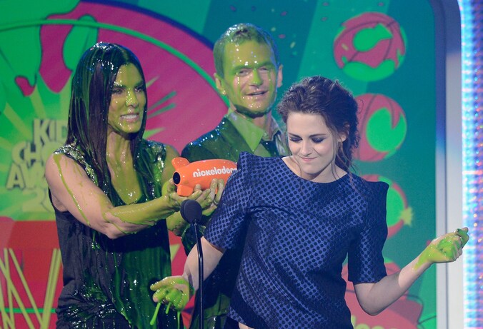 Sandra Bullock, Neil Patrick Harris en Kristen Stewart op de Kids' Choice Awards