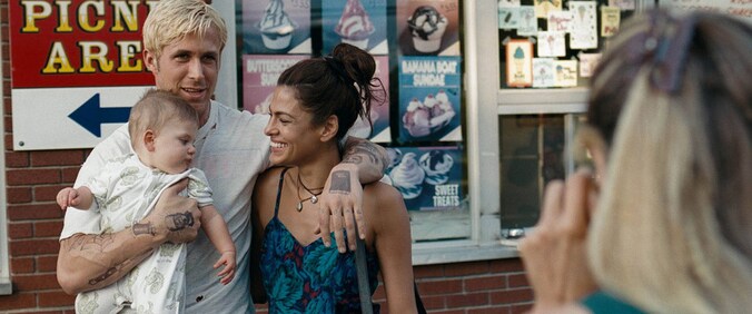 Ryan Gosling met zijn vriendin Eva Mendes in hun nieuwste film 'The Place Beyond The Pines'