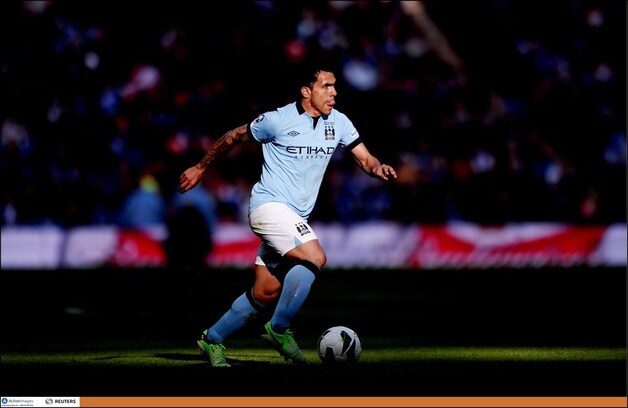 CarlosTevez kan tien miljoen euro netto per jaar verdienen bij Monaco