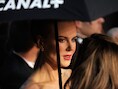 Nicole Kidman in de regen in Cannes.