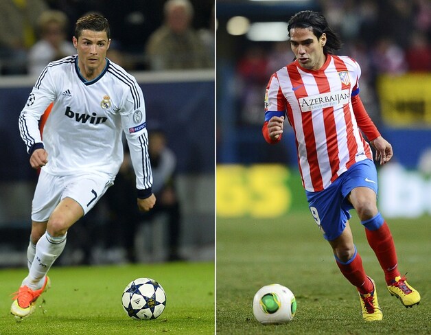 Duel in het duel: Ronaldo tegenover Falcao.