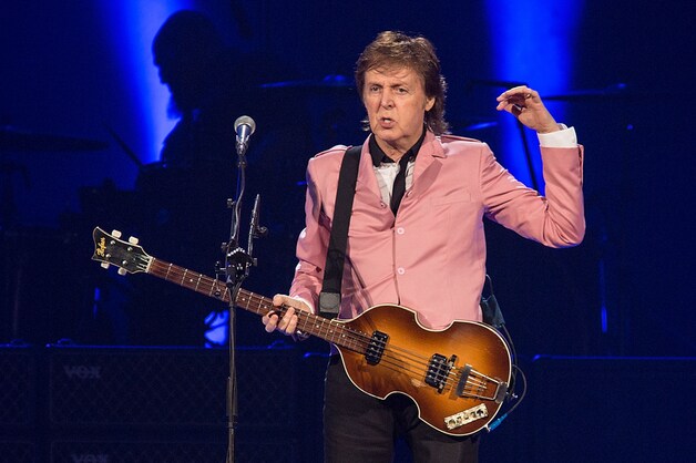 Paul McCartney, ex-Beatle, komt op voor feministische punkband Pussy Riot