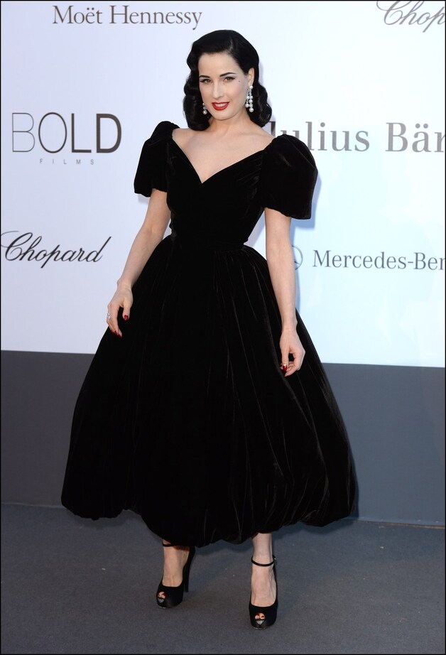 Dita Von Teese.