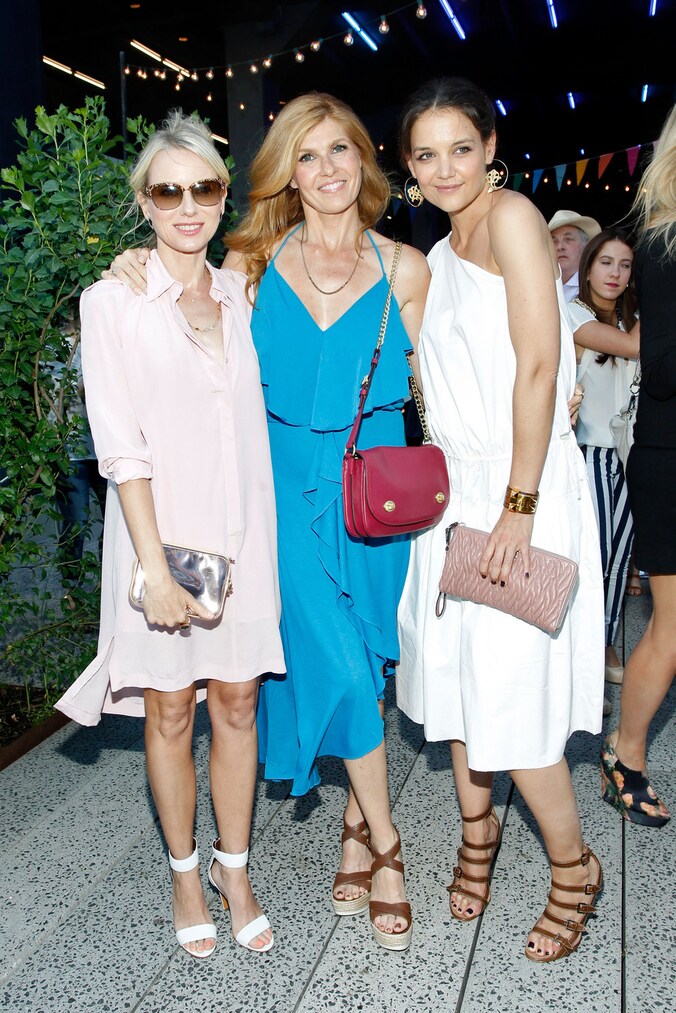 Naomi Watts, Connie Britton en Katie Holmes.
