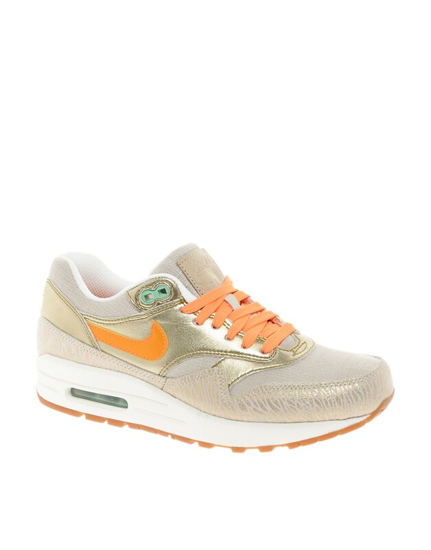 Gouden Air Max bij Asos.com.