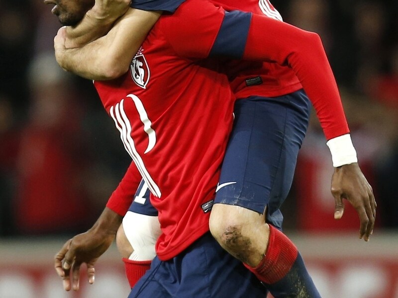 Salomon Kalou (l) bezorgt Lille de zege.