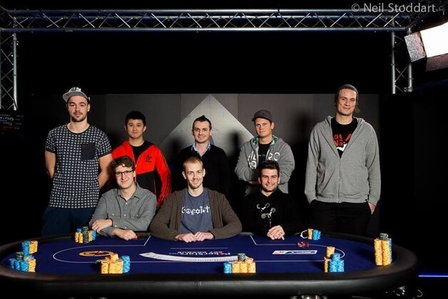 De final table