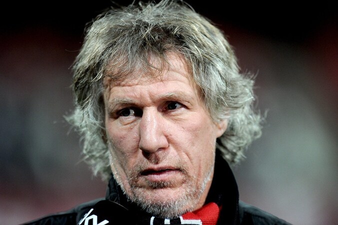 Gertjan Verbeek met een baard van enkele dagen.