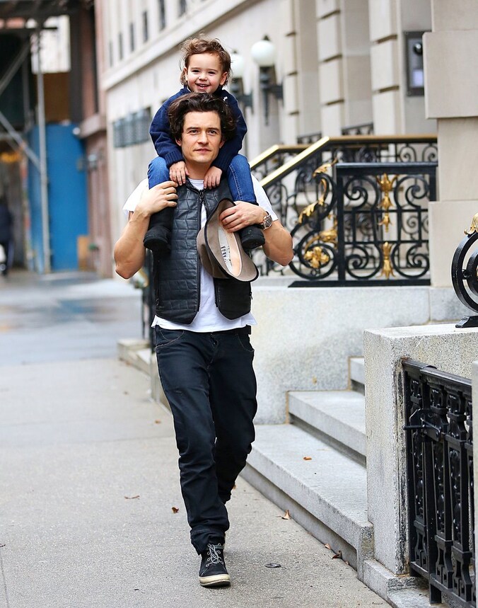 Orlando Bloom en zijn zoon Flynn.