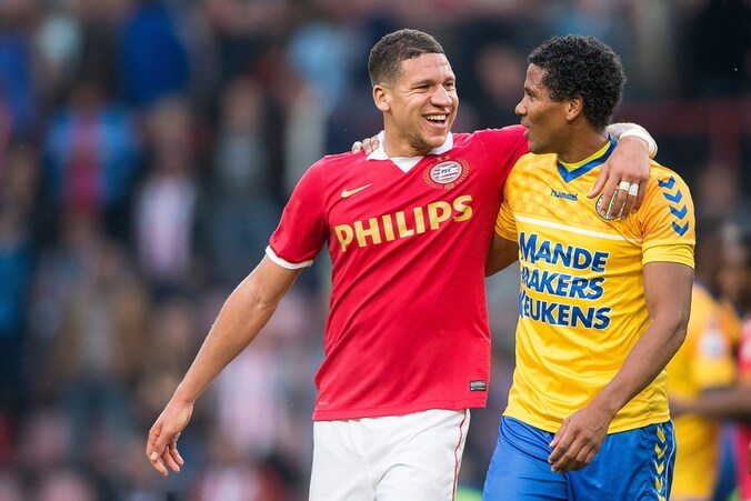 Jeffrey Bruma (L).