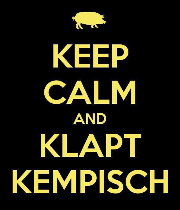 In de aanloop naar de gemeenteraadsverkiezingen van 2012 waren de 'Keep Calm'-afbeeldingen erg populair op diverse sociale media, waaronder deze parodie.
