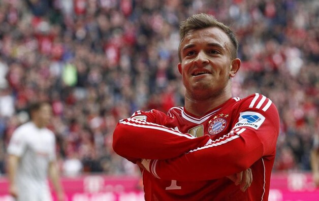 Shaqiri, de vervanger van Ribéry, scoorde voor de rust al twee keer.