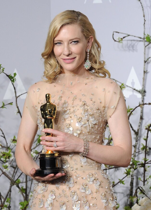 De huid van Cate Blanchett straalt door maar één zalfje