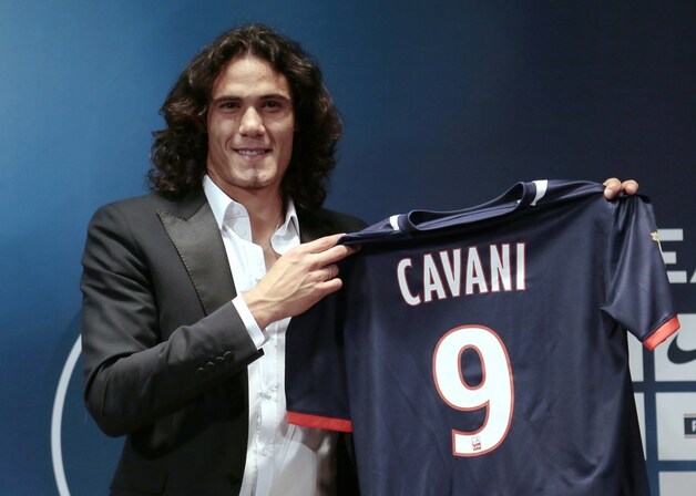 PSG hengelde dan weer Cavani binnen.