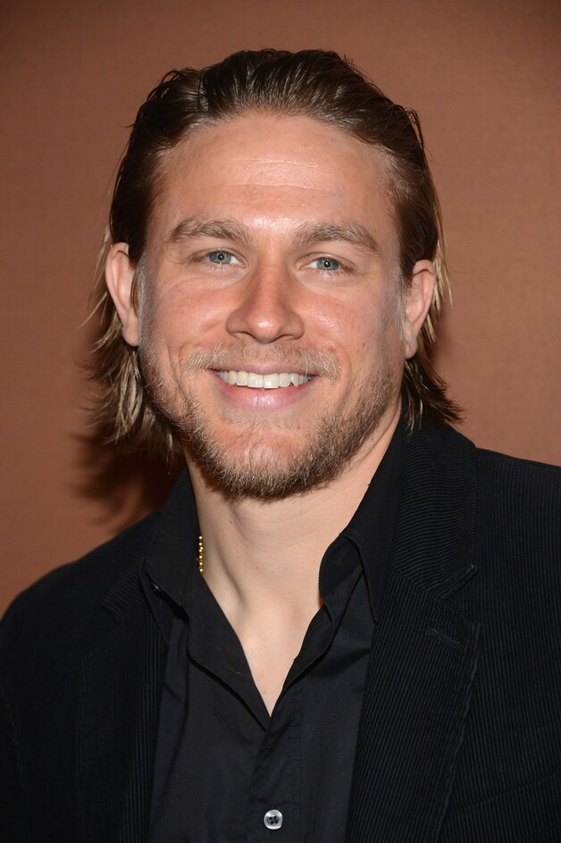 Acteur Charlie Hunnam is uit 'Fifty Shades of Grey' gestapt.