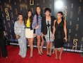 Kendall Jenner (midden) en de rest van de Kardashian-clan.