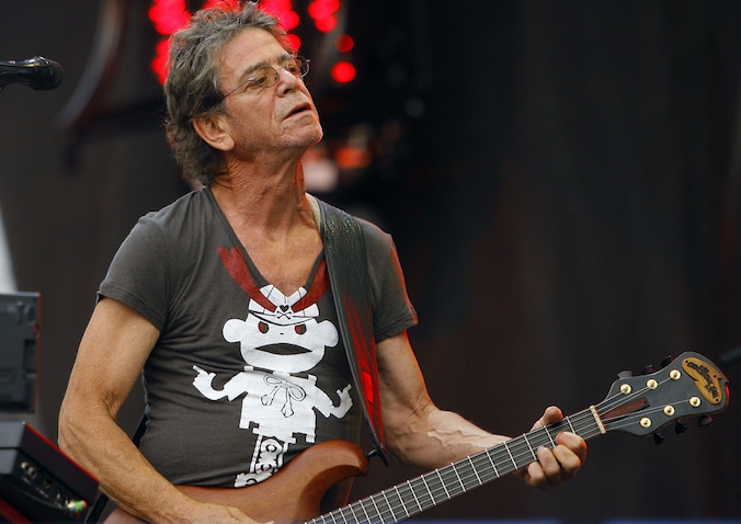 Lou Reed in 2009 tijdens een concert.