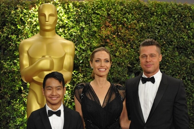 Angelina Jolie en Brad Pitt namen hun zoon Maddox mee naar de Governor Awards