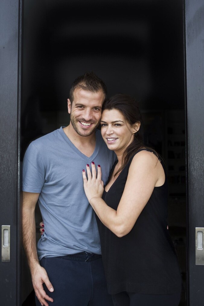 Rafael van der Vaart en Sabia Engizek voor het verlies van hun kindje.