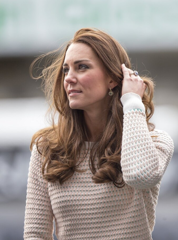 Kate Middleton met halflange oorbellen in Nieuw-Zeeland.