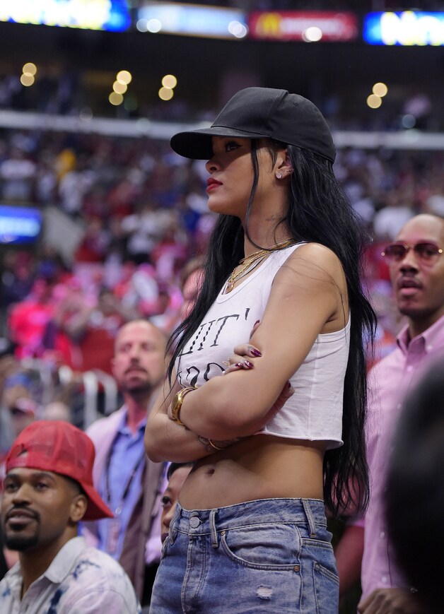Rihanna lijkt helemaal niet zwanger.