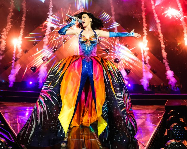Katy Perry is momenteel aan het touren in Groot-Brittannië.