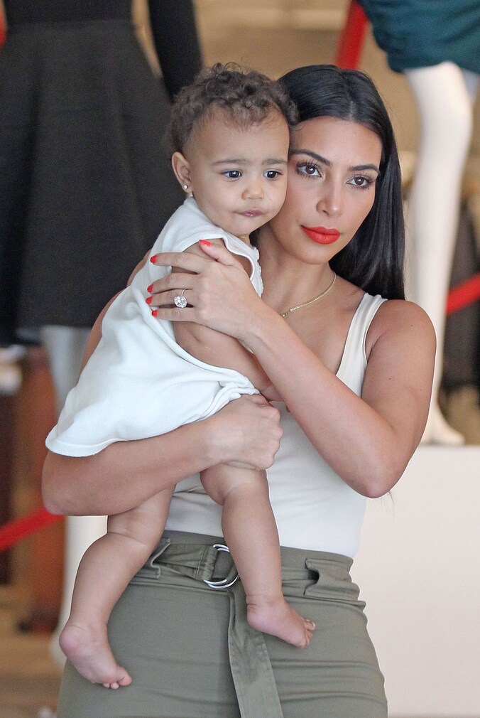 Kim Kardashian met dochter North.