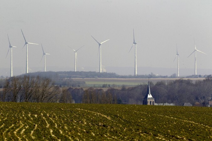 Windmolens in Angreau.
