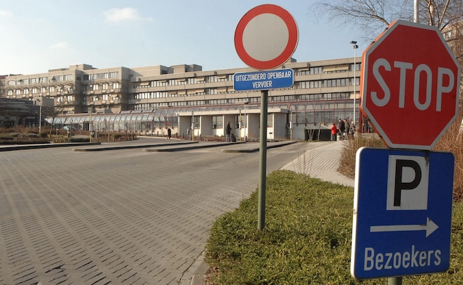 Nieuwe scanner UZ Leuven kan ziektes sneller detecteren | Regio | HLN.be