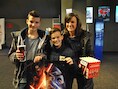 Maarten en Ruben gingen naar de cinema met mama Hilde.