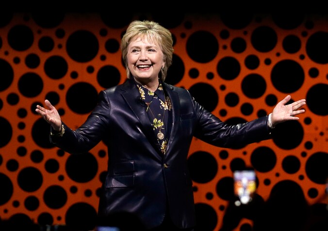 Hillary Clinton tijdens een toespraak voor de Professional Businesswomane of California in San Francisco.