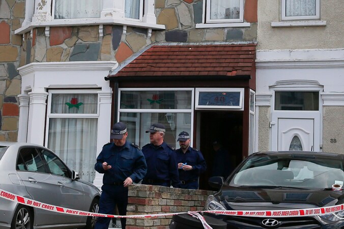 Gisteren voerde de politie ook al verschillende onderzoeken uit in de Londense wijk Ilford.