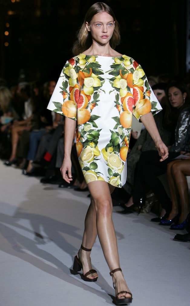 Een alternatieve versie van Stella McCartney: geen bloemen, maar groenten en fruit