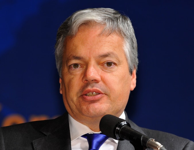 Reynders ging als vicepremier naar de koning, niet als MR-voorzitter.
