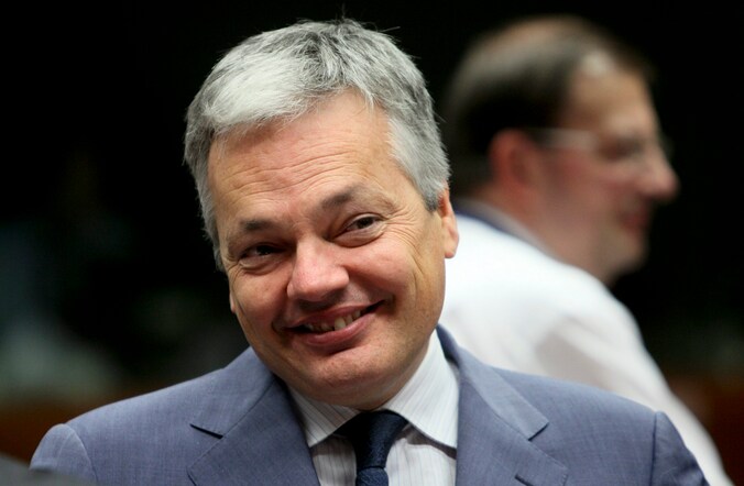 Reynders belegt een nieuwe samenkomst met zijn Europese collega's om een oplossing te vinden voor de begrotingsimpasse.