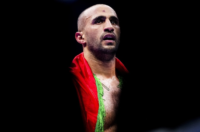 Badr Hari tijdens het gevecht tegen Hesdy Gerges voor de GLORY 51 Rotterdam in evenementenhal Ahoy.