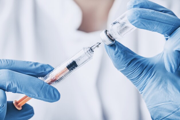 De Franstalige antidopingfederatie ONAD zal binnenkort ook amateursporters kunnen bestraffen als ze de dopingregels overtreden. In Vlaanderen werd de WADA-code al enkele jaren geleden omgezet in een nieuw decreet. Sindsdien worden er 20 tot 30 procent meer dopinggevallen geregistreerd.