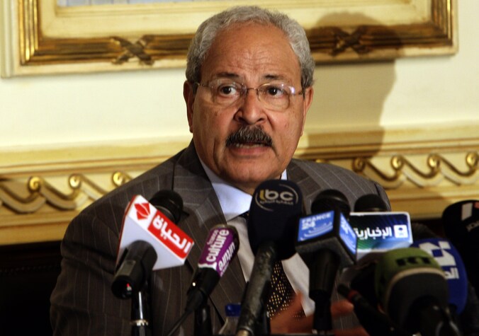 Voormalig Minister van Financiën Samir Radwan (foto) zou volgens de Egyptische parij al-Nour een goede tijdelijke premier zijn.