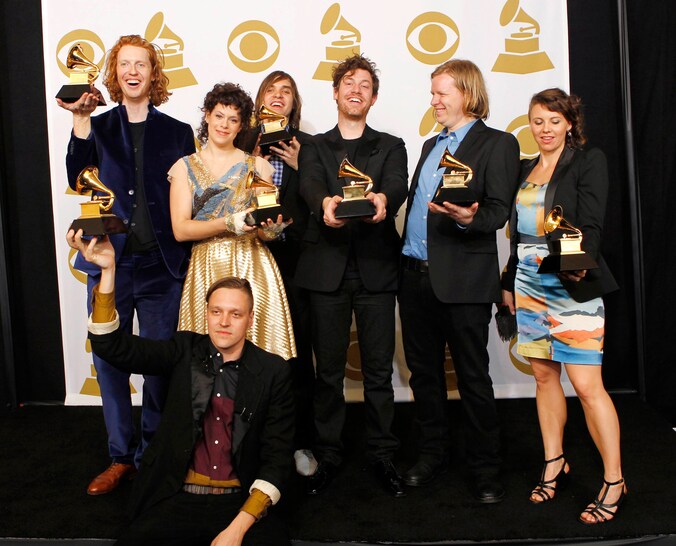 In 2011 wonnen de leden van Arcade Fire de Grammy voor 'Album van het Jaar' voor hun plaat 'The Suburbs'.