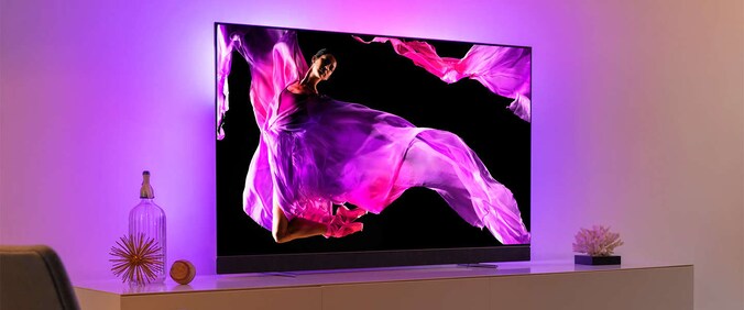 De Philips Oled 903 met ingebouwde Bowers & Wilkins-soundbar. Er zijn momenteel wel meer tv's op de markt met een audiosysteem dat gewoon in het toestel is ingebouwd.