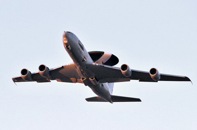 Een Awacs-vliegtuig.