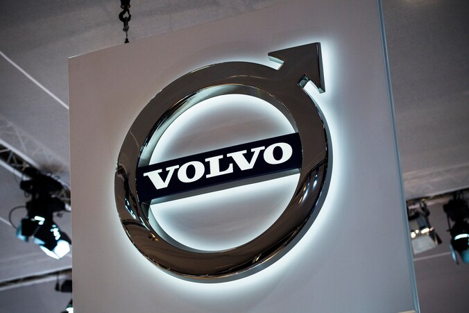 Het logo van Volvo op het autosalon in Brussel in 2019.